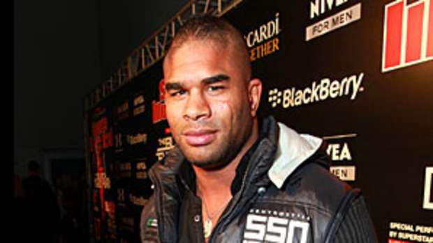 alistair-overeem.jpg